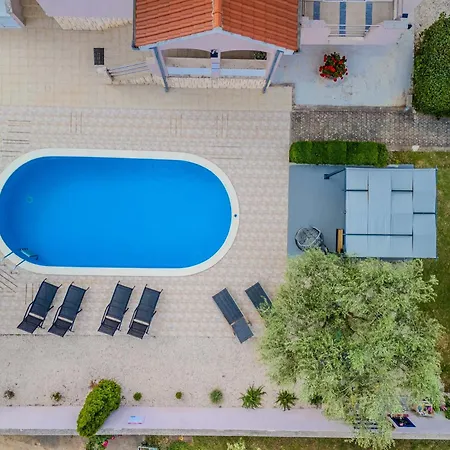 Marta Tatil Evi Murvica (Policnik)