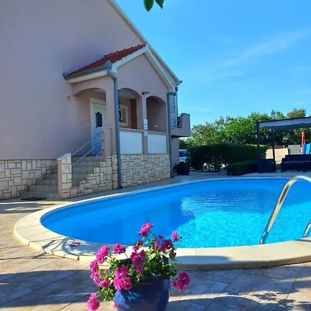 Marta Holiday home *