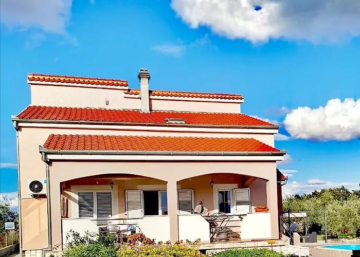 Marta Prázdninový dům Murvica (Policnik)